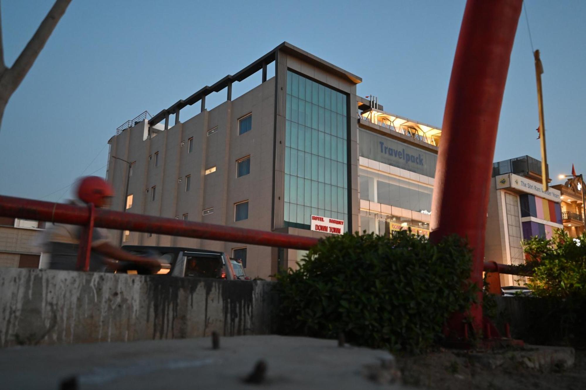 Hotel Down Town Paschim Vihar Delhi  Ngoại thất bức ảnh