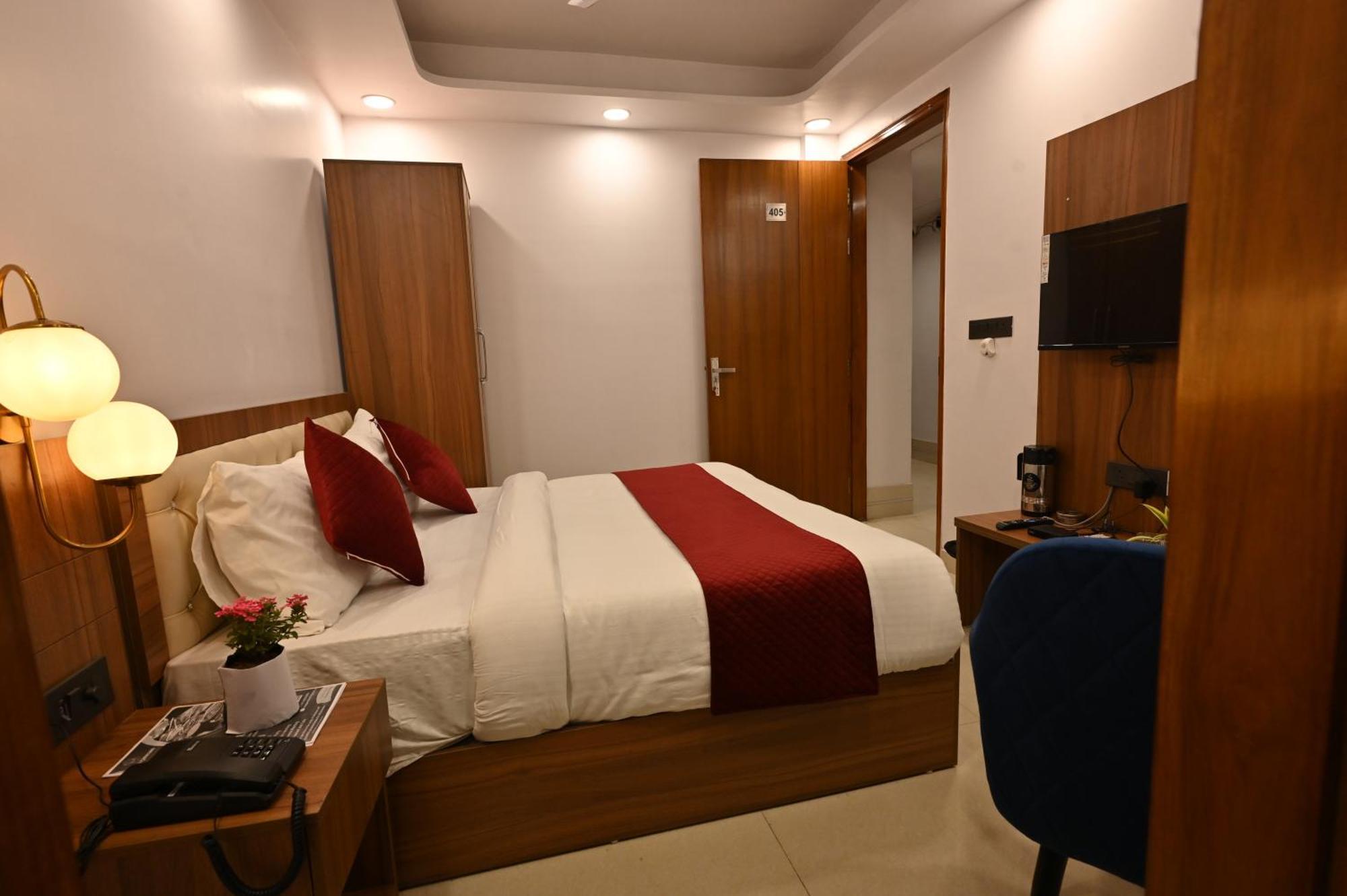 Hotel Down Town Paschim Vihar Delhi  Ngoại thất bức ảnh