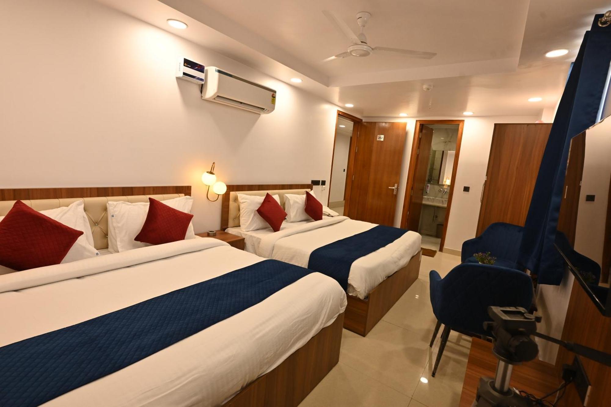 Hotel Down Town Paschim Vihar Delhi  Ngoại thất bức ảnh