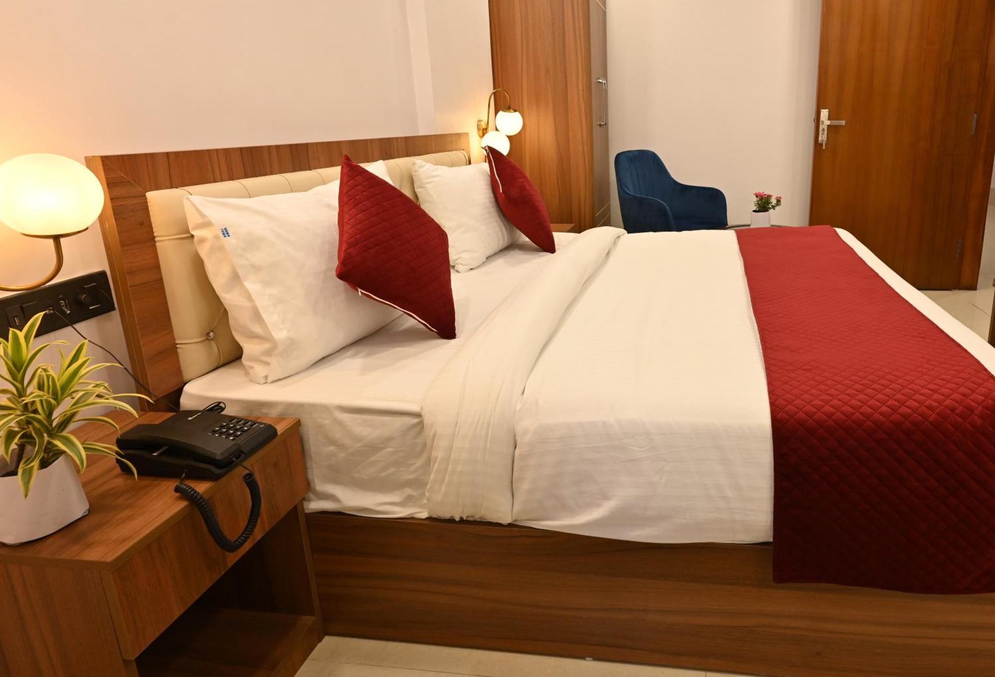 Hotel Down Town Paschim Vihar Delhi  Ngoại thất bức ảnh
